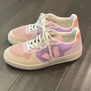 VEJA V-10 Lavender
